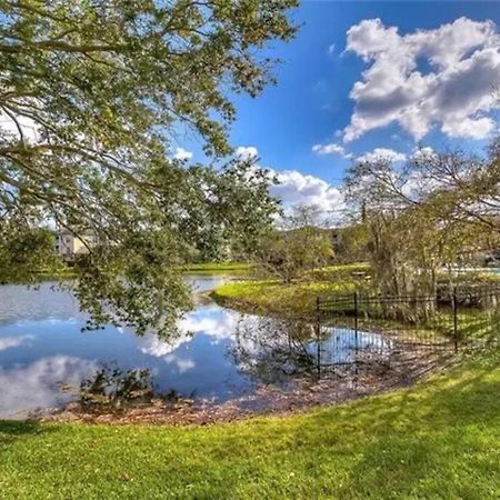 Lakeview Condo In Gated Community Тампа Екстер'єр фото